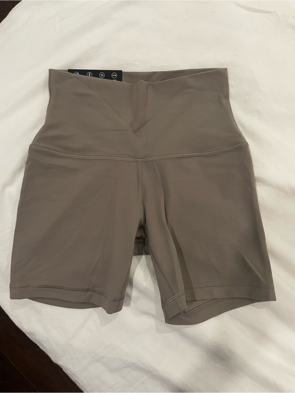 Aritzia Biker Shorts